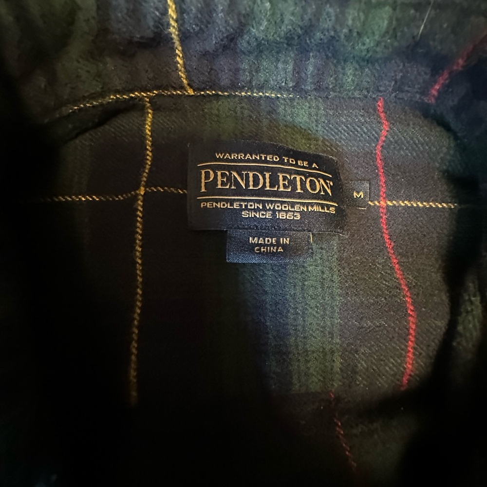 Pendleton Men's Multicolor Plaid collared Shirt - image 4